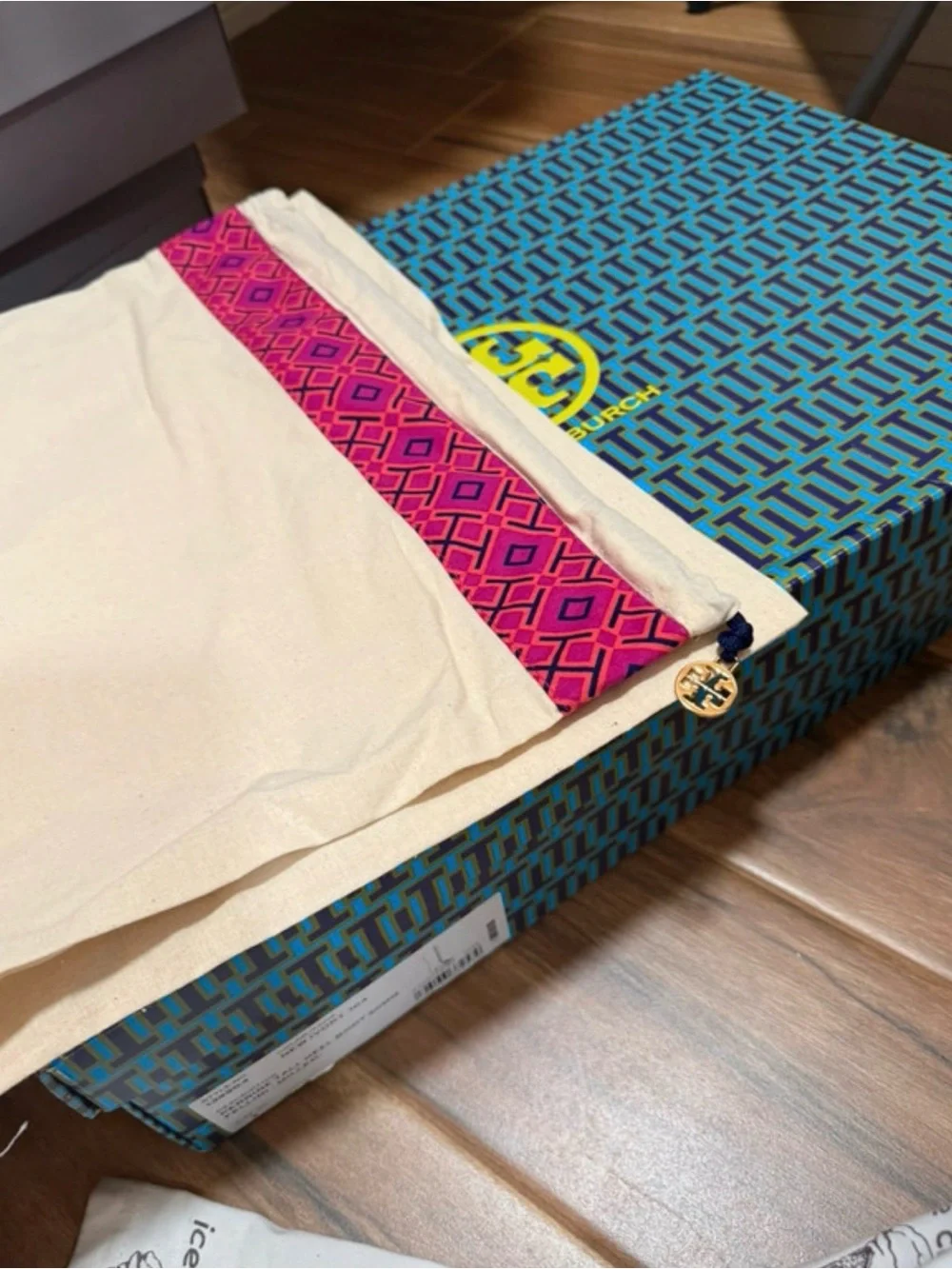 Tory Burch chic cream